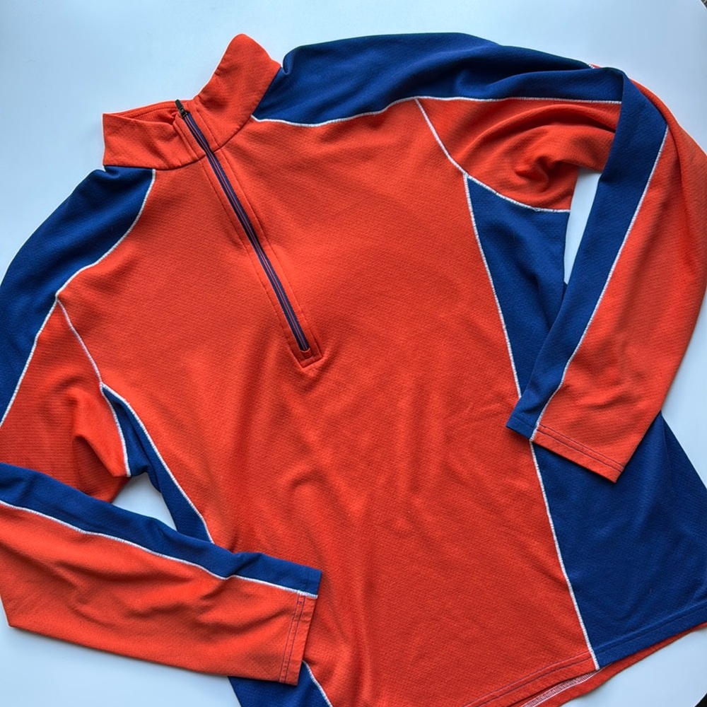 Patagonia 1/4 zip pullover long sleeve in orange & blue Large